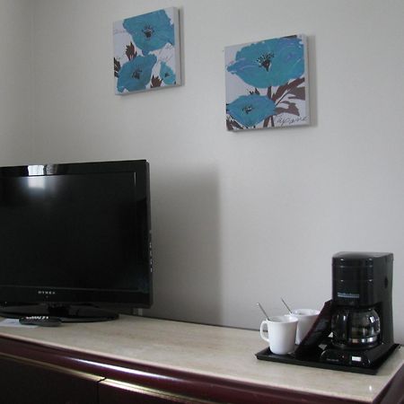Motel De L'Outlet Magog Buitenkant foto